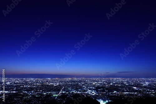 信貴山中展望台から見た大阪平野夜景　