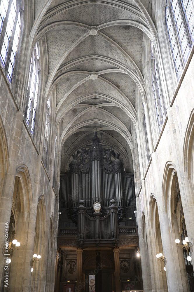 Fototapeta premium L'orgue de l'Église Saint-Nicolas-des-Champs a Paris 3ᵉ.