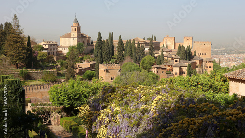 Iglesia Santa María, Palacios Nazaríes, Alhambra, Granada, España