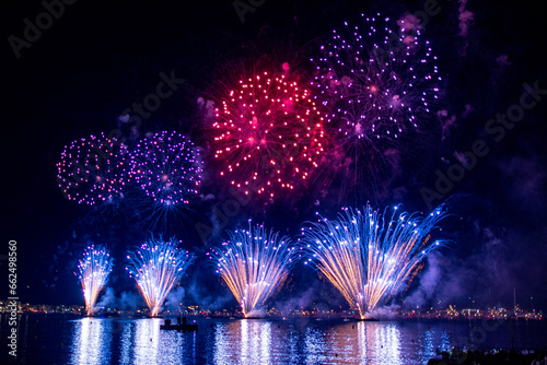 Obraz na płótnie Fireworks, Bay of Cannes, baie de cannes,  feux d'artifice, celebration,