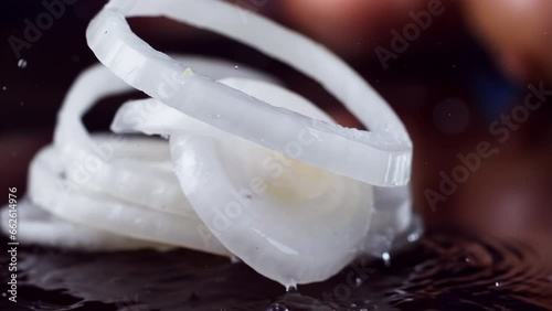 Onion Falling in Super Slow Motion (1000fps)