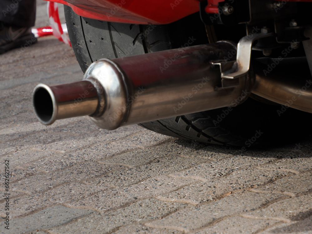 Φωτογραφία Old car detail in SANREMO, ITALY - OCTOBER 15 2023 - Historical Automobile Reviv