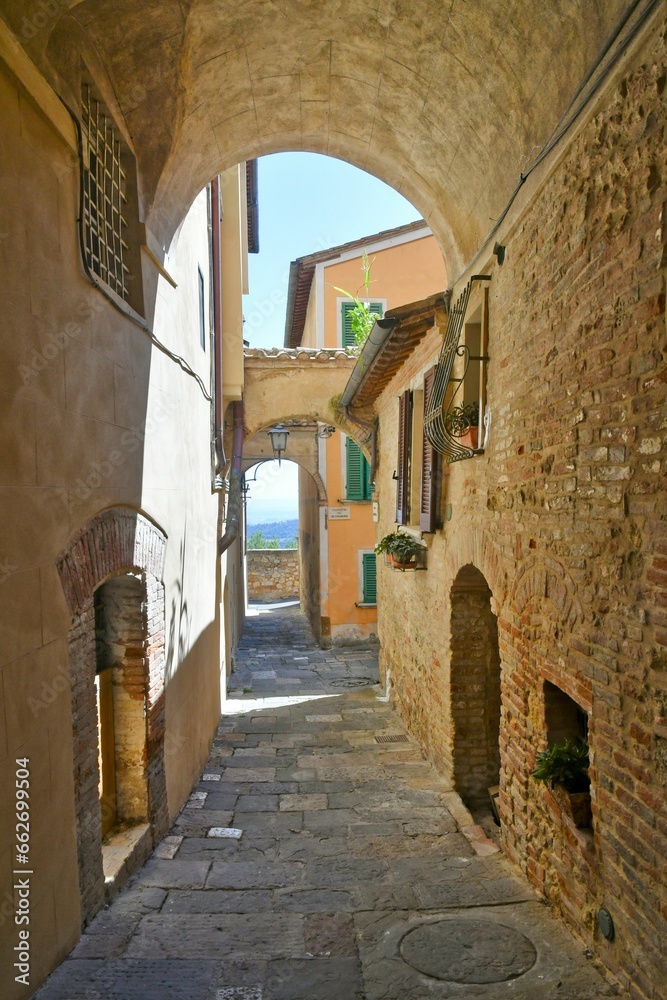 Obraz premium The Tuscan town of Montepulciano, Italy