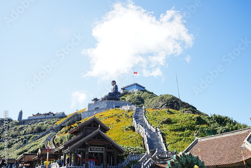 Bild auf Leinwand Fansipan Mountain called Roof of Indochina and Sea of Clouds in Sapa, Vietnam -