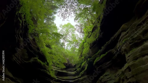  Starved Rock State Park, canyon and forest, day shot photo
