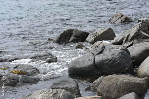 Rocas junto al mar del litoral central de Chile