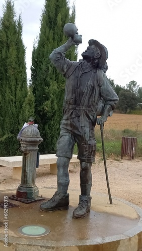 Camino de Santiago thirsty pilgrim statue