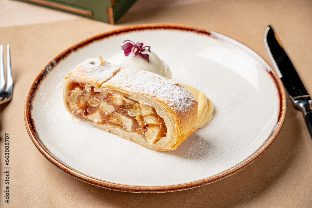 apple strudel with ice cream apple strudel with ice cream