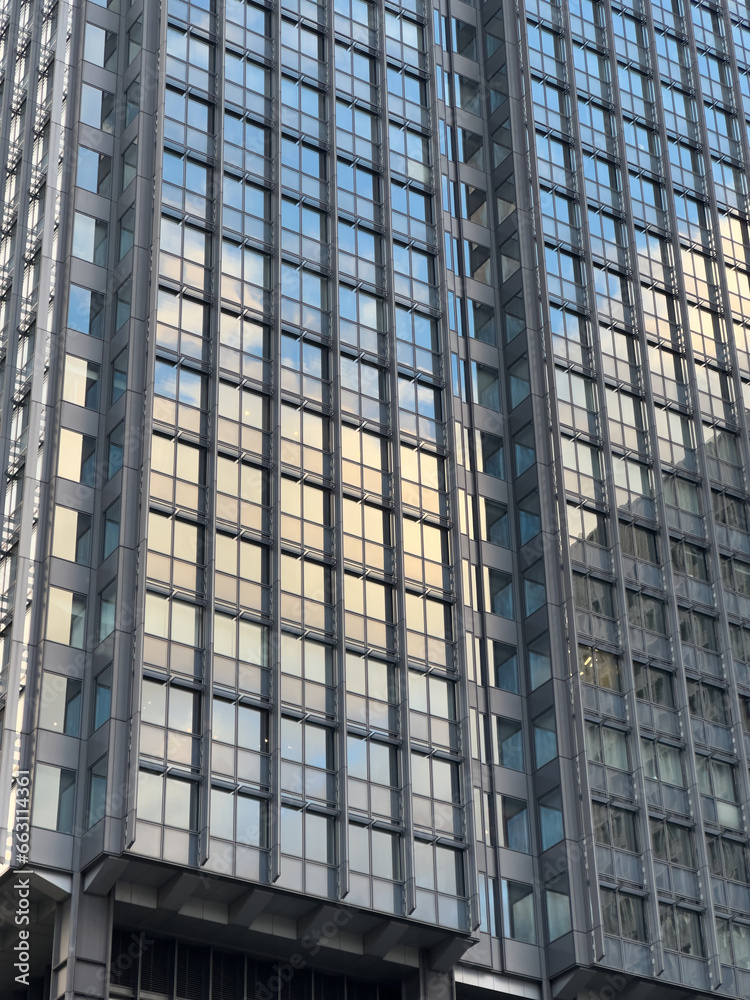 超高層ビルのファサード