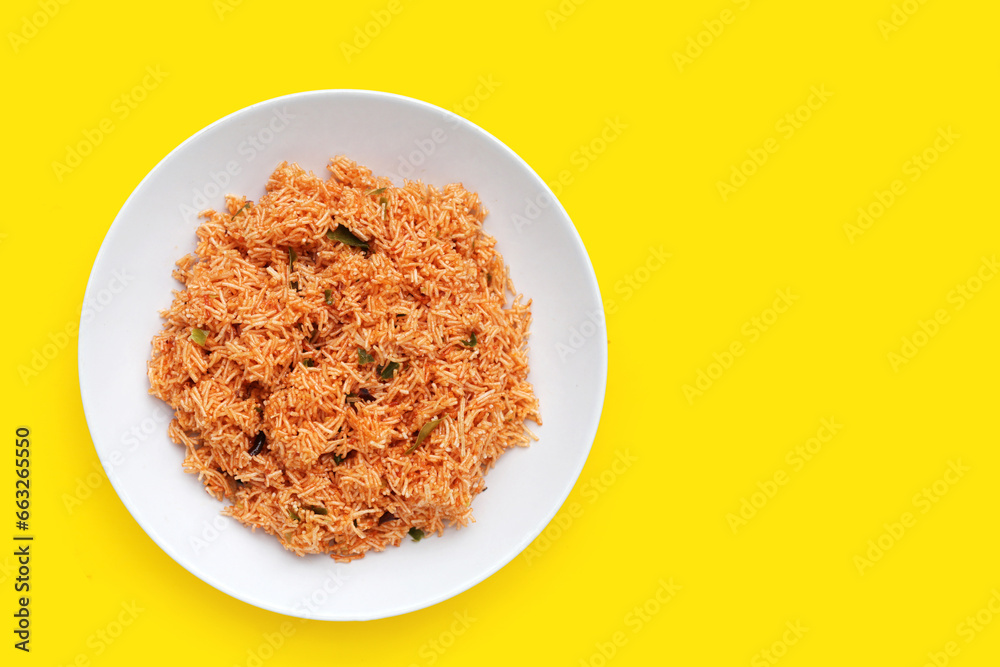 Sweet and sour crispy noodles Sweet and sour crispy noodles