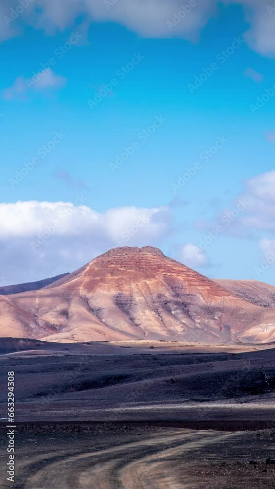 timelapse of Volcano de Bayuyo, Fuerteventura. timelapse of Volcano de Bayuyo, Fuerteventura.