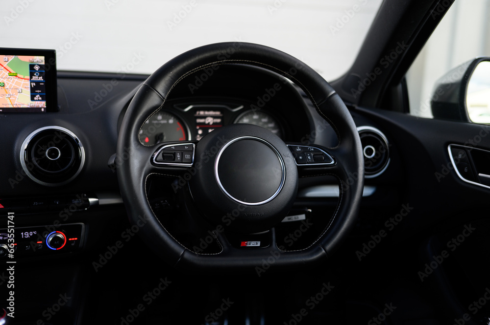 Fototapeta premium High End Steering Wheel