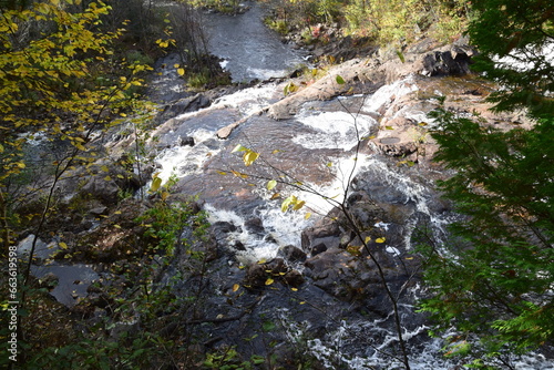 Obraz na płótnie Waterfall of petite rivière Bostonnais w salonie