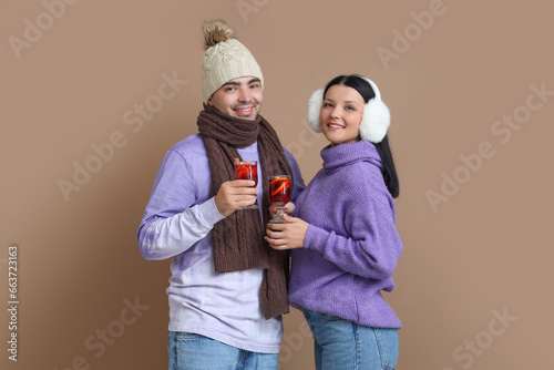 Young couple with glasses o...
