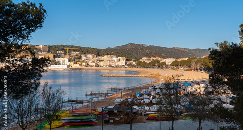 Playa de Sant Feliu de Guíxols, Costa Brava, Cataluña, España © Miguel Ortega Monter