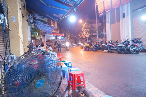 Seafood, Street Food in Hanoi, Vietnam - ベトナム ハノイ ストリートフード シーフード