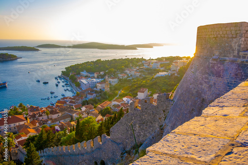 Obraz na płótnie Beautiful view of harbor in Hvar town, Croatia w salonie