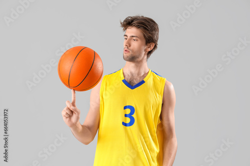 Portrait of young basketbal...