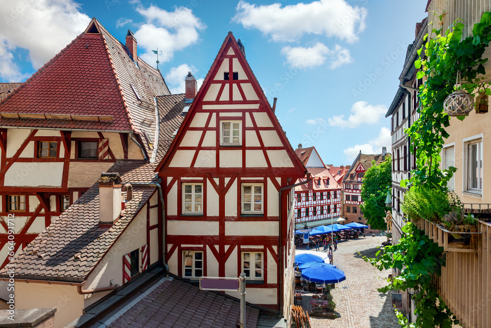 Obraz premium Tiergartnertor Square in the old town of Nuremberg