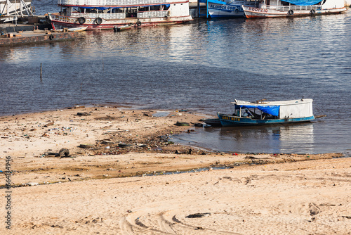 AMAZONAS, DRY - Houseboats are stranded on the edge of the region known as Manaus Moderna, the city's port region, during the drought on the Rio Negro. The Amazon region suffers from a severe drought 