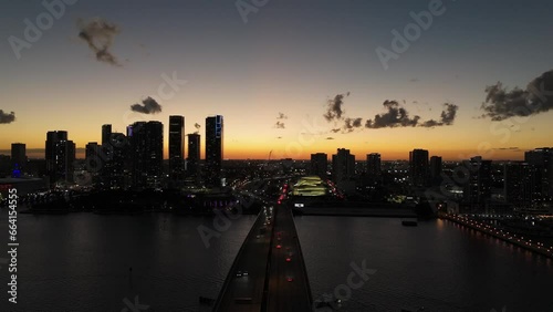 Miami - Macarthur Causeway - Venetian Causeway - view west photo