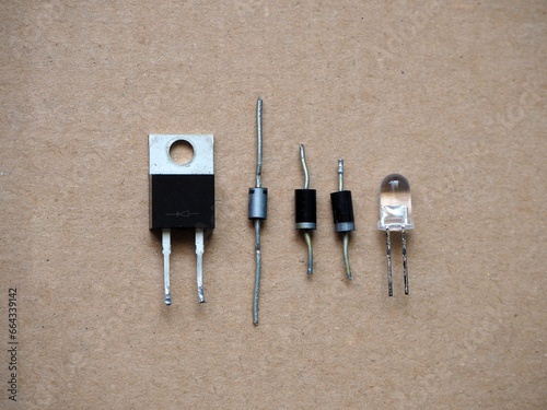 Fotografie Silicon diode types. Semiconductor components.