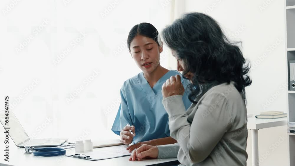 Female doctor examines the physical health of elderly people, provides health consultation and disease diagnosis, closely cares for elderly patients by professional doctors. Treating elderly patients. Female doctor examines the physical health of elderly people, provides health consultation and disease diagnosis, closely cares for elderly patients by professional doctors. Treating elderly patients.