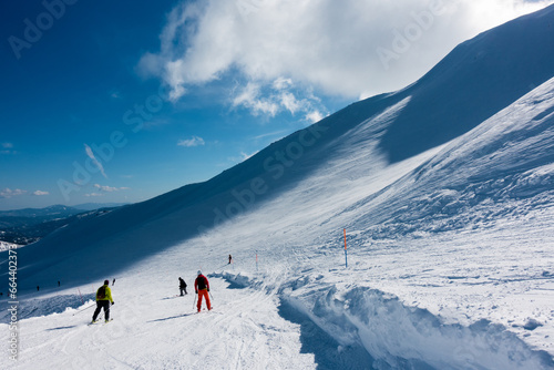 Breathtaking scenery on the snowy slopes of Vasilitsa ski center, Grevena, Greece © kokixx