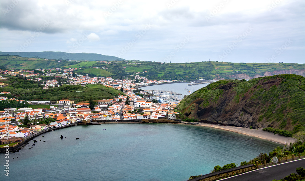 Horta die Hauptstadt der Azoreninsel Faial