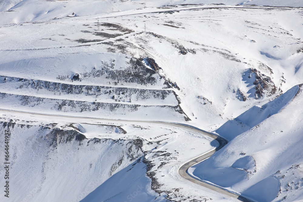 Fototapeta premium Palandöken Ski Center in the Palandoken Mountains Winter Season Photo, Palandoken Erzurum, Turkey (Turkiye)