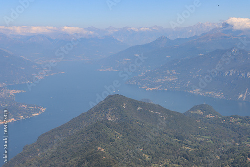 Lario Panorama vom Monte San Primo  Blick   ber die Gabelung des Comer See s nach Norden