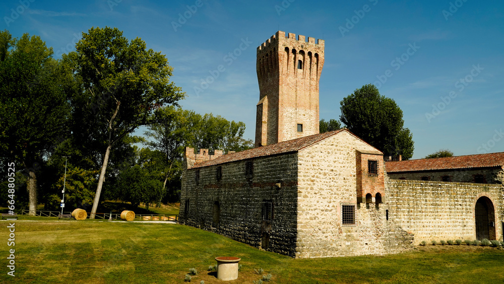 Castello di San Martino della Vaneza, Cervarese Santa Croce . Parco dei