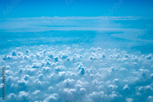 Fototapeta Naklejka Na Ścianę i Meble -  blue sky with clouds