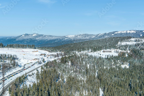 Das Wintersportgebiet am Großen Arber im Luftbild, Ausblick auf Brennes und das Arberland photo