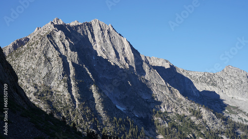 Mountain peaks on the Pinchot Pass section along the Pacific Crest Trail in California, USA. © Christopher