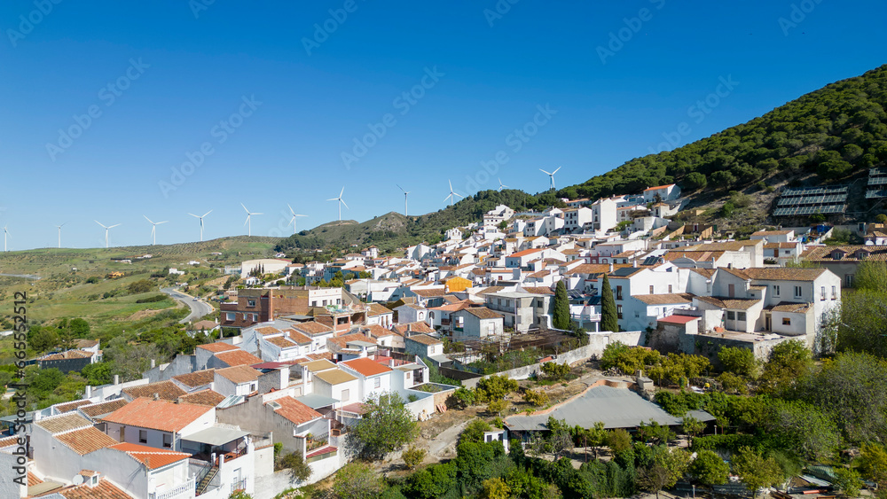 vista del municipio de Carratraca en la provincia de Málaga, España
