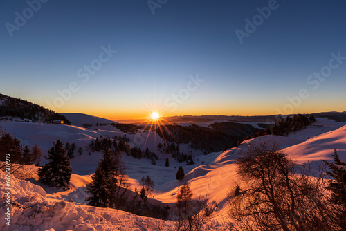 Obraz na płótnie Mount Grappa in Italy w salonie
