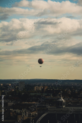 hot air balloon