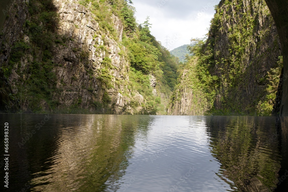 Water surface of Kiyotsu Valley and Kiyotsu Gorge in Niigata Water surface of Kiyotsu Valley and Kiyotsu Gorge in Niigata