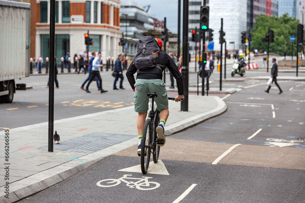 London_Cyclist