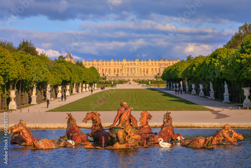 Château de Versailles, bassin d'Apollon photo