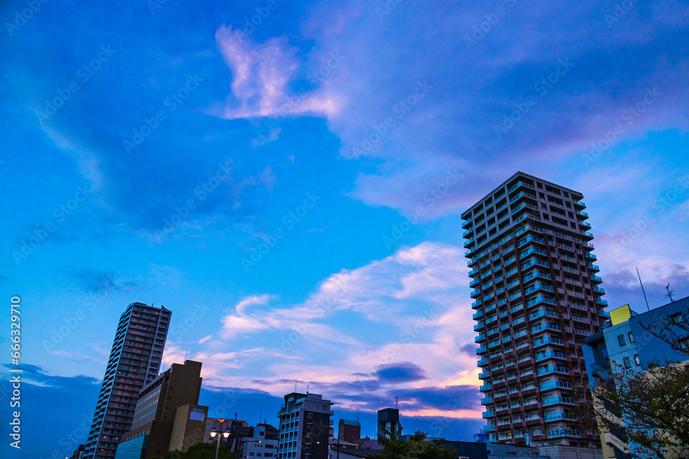 夕暮れ時の北九州小倉の空と景色