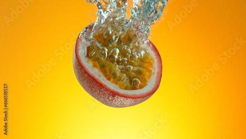 Freeze motion of falling fr...