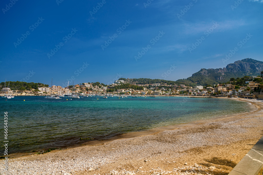 A tranquil day at Port de Soller beach in Mallorca