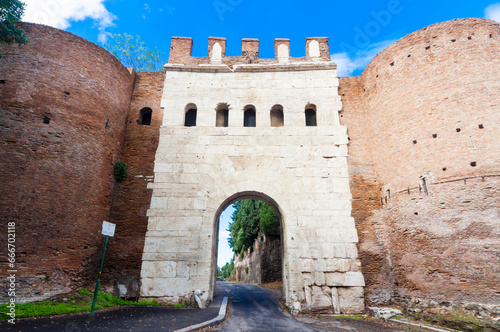 Porta Latina (Latin Gate), Roman Aurelian Walls (Mura Aureliane), UNESCO World Heritage Site, Rome, Latium (Lazio) photo