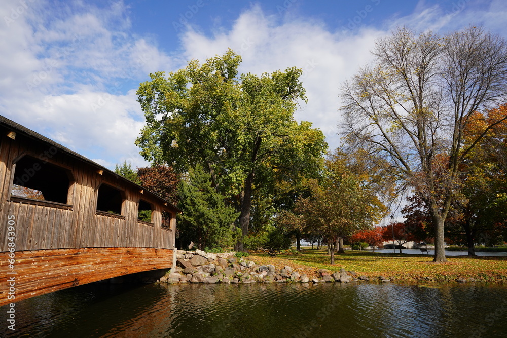 Fototapeta premium Fall autumn season at Fond du Lac Lakeside Park. 