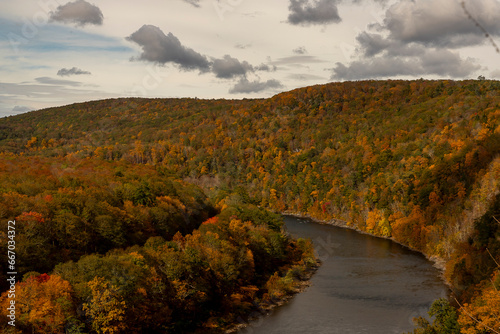 Delaware River meanders through the mountains on an autumn afternoon