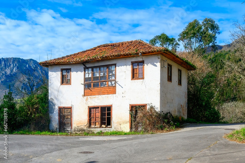 Old closed school in the village of Cofino, Asturias, Spain © TOimages