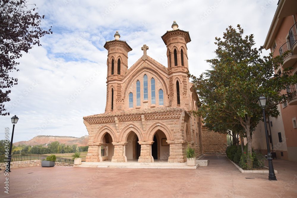 Photo taken of a church in the town of Villa Espesa, Teruel
