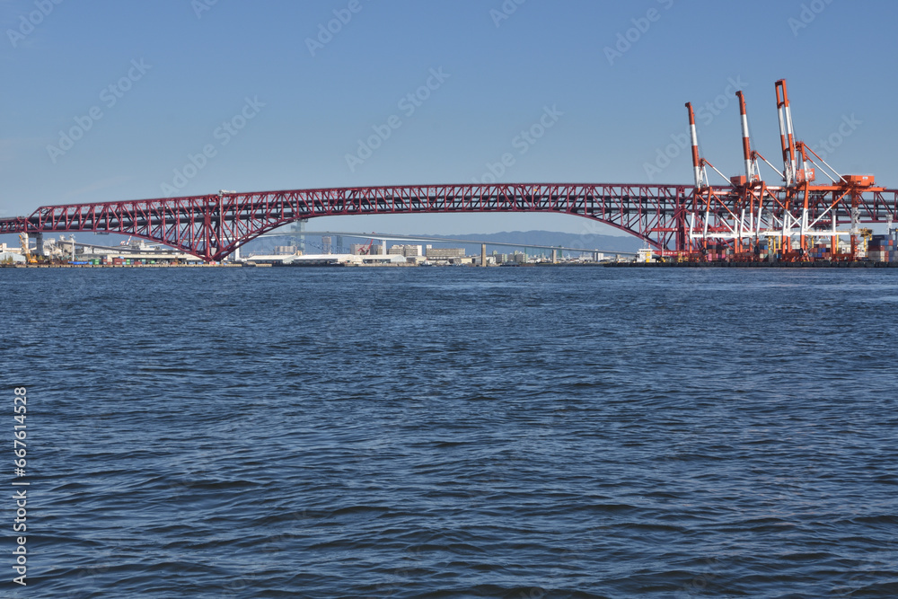 大阪港の港大橋 StockFoto Adobe Stock